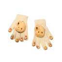 GUANTES CON APLIQUES DE CAPIBARA Y LABUBU