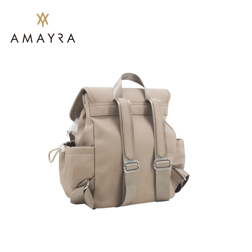 MOCHILA 14" CON SOLAPA Y SELLO AMAYRA