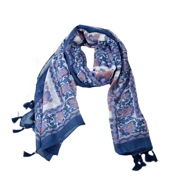 PAÑUELO ESTAMPADO CON BORLAS