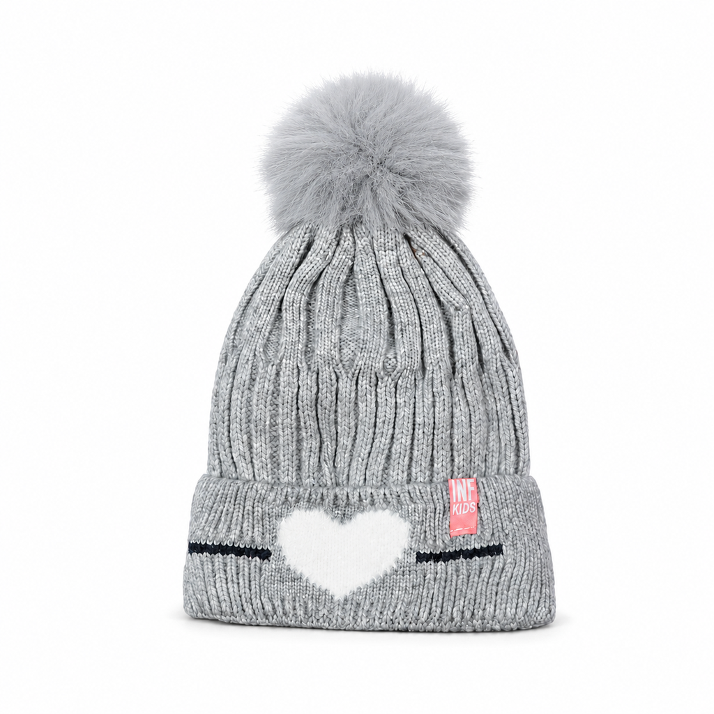 GORRO INFANTIL CON POMPON Y CORAZON