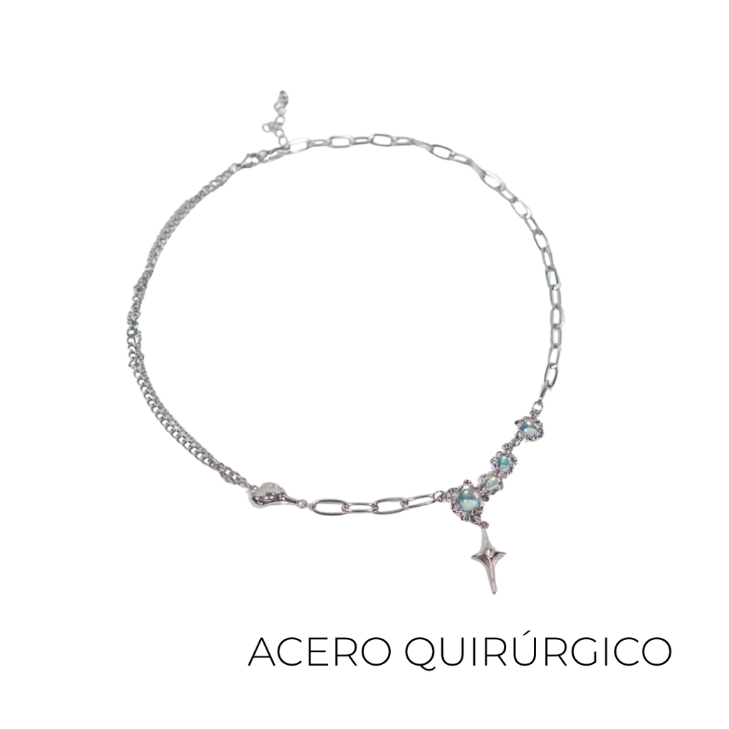 COLLAR ACERO BLANCO CON DETALLES