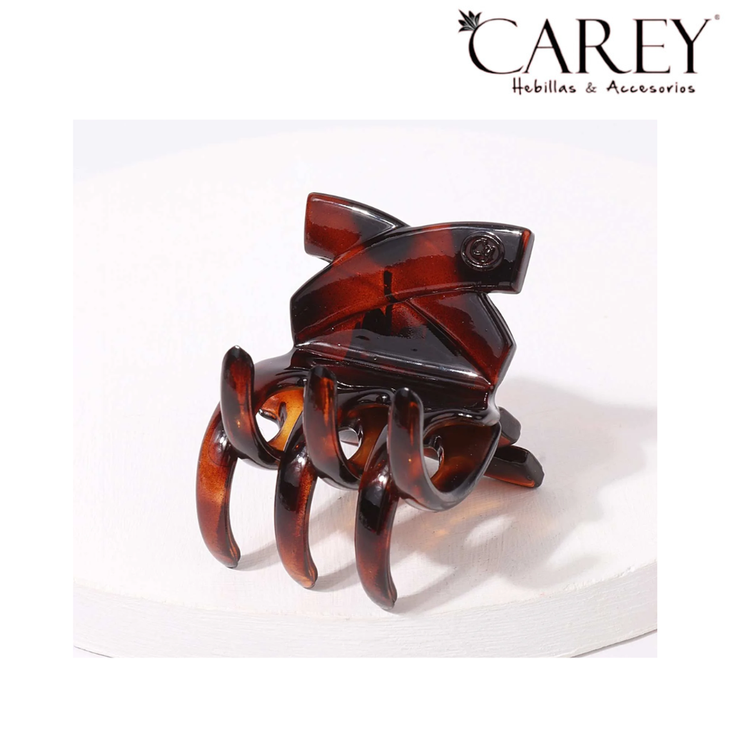 BROCHE CAREY RASTRILLO 3 DIENTES CRUZ