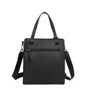 CARTERA CUADRADA CON CHARM