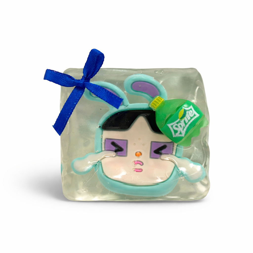 SQUISHY ICE CUBE CRY BABY