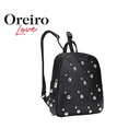 MOCHILA URBANA CON TACHAS OREIRO LOVE