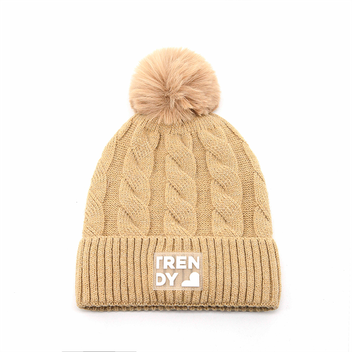 GORRO TRENZADO CON POMPON